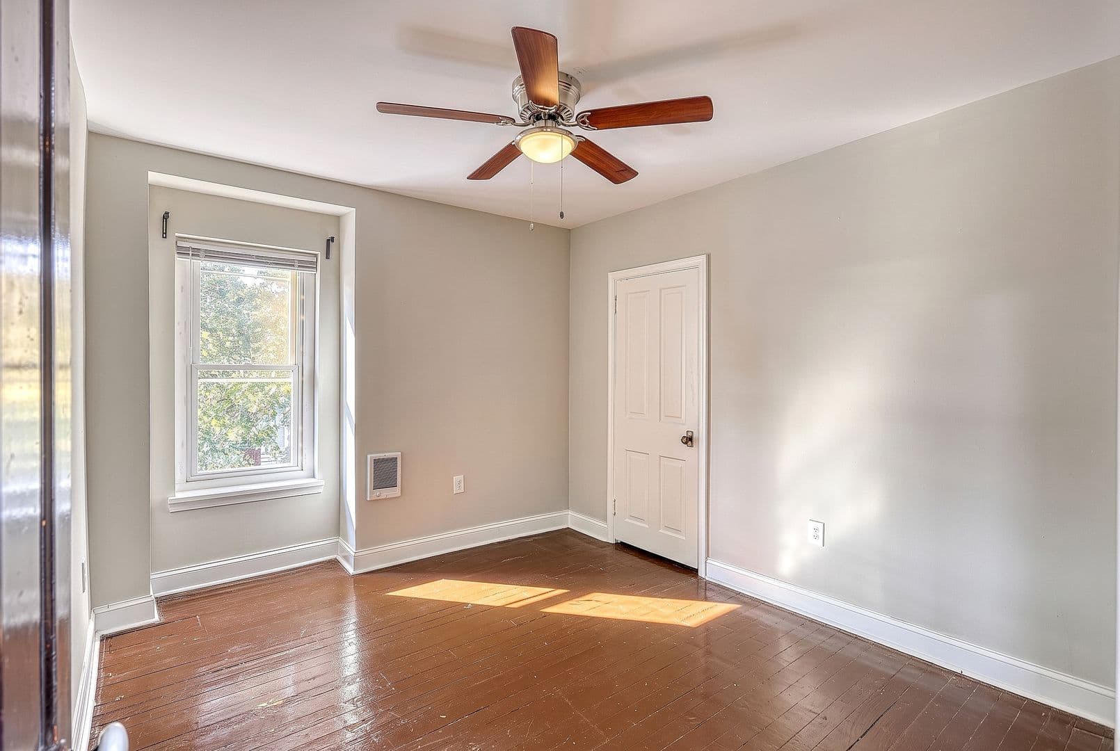 Harrisburg Apartment: 1332 N 2nd St