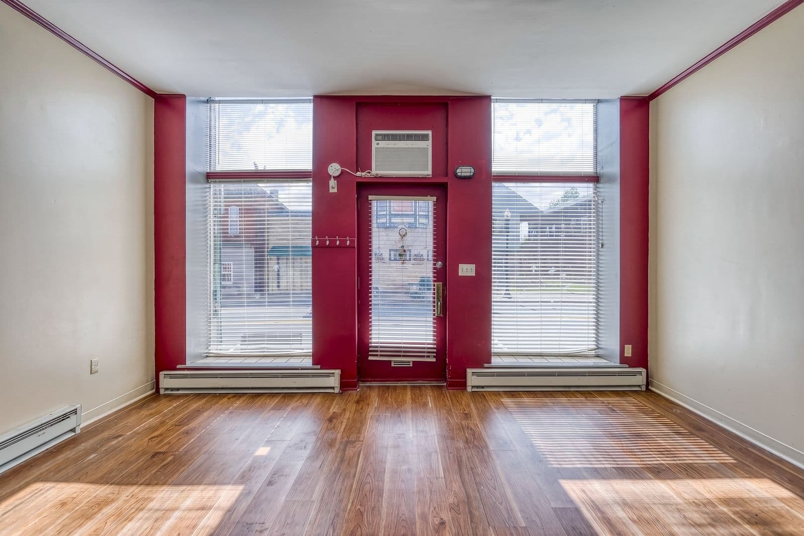 Middletown Apartment: 213-217 S Union St
