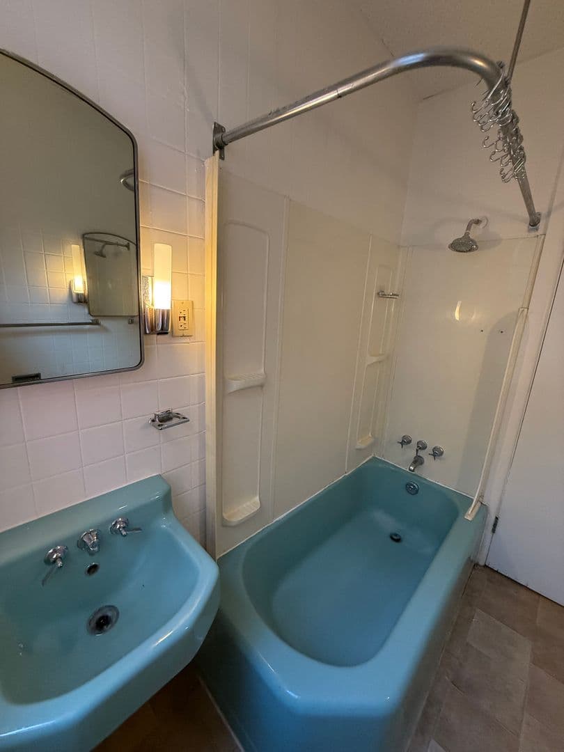 Harrisburg Apartment: 1332 N 2nd St