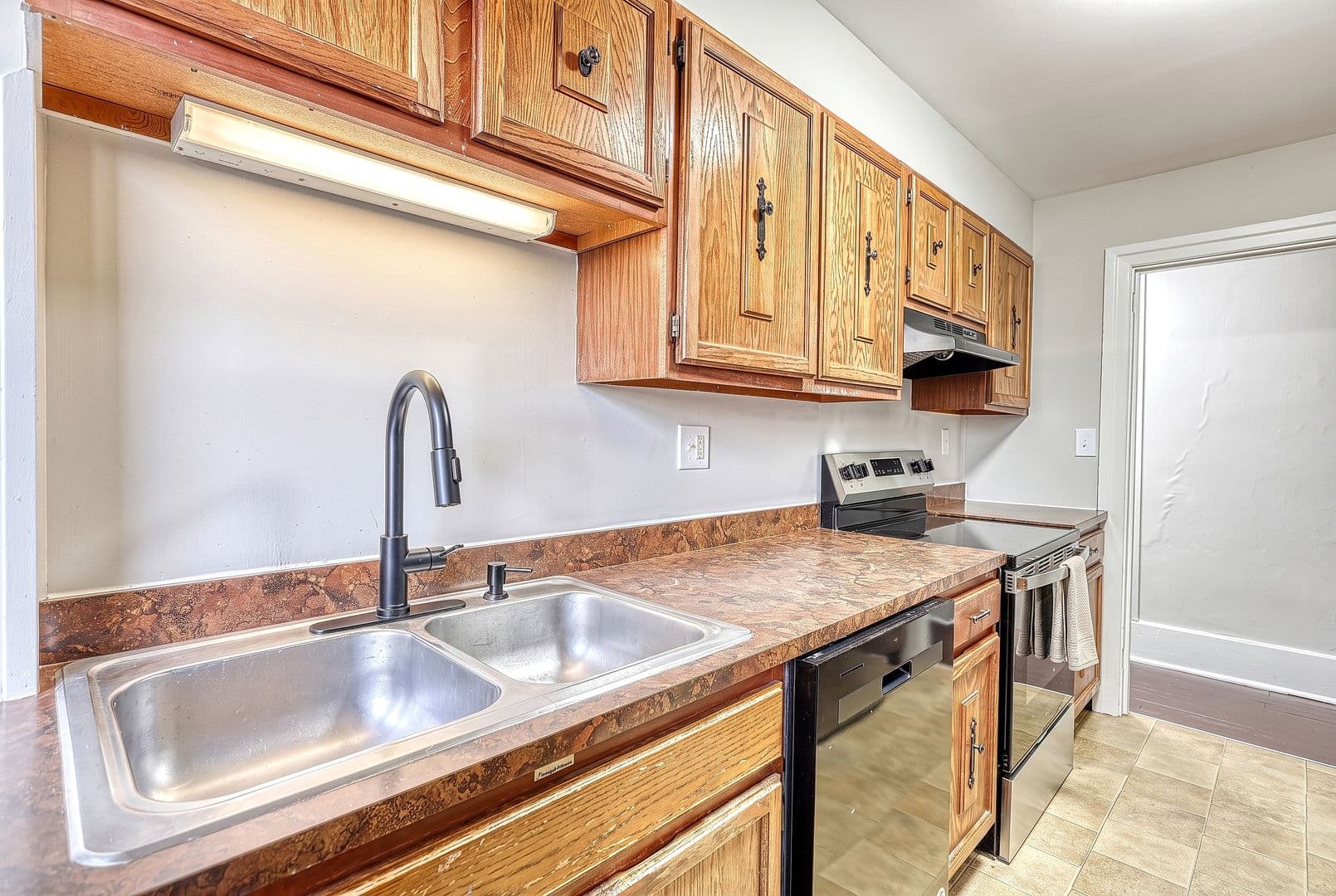 Harrisburg Apartment: 1332 N 2nd St