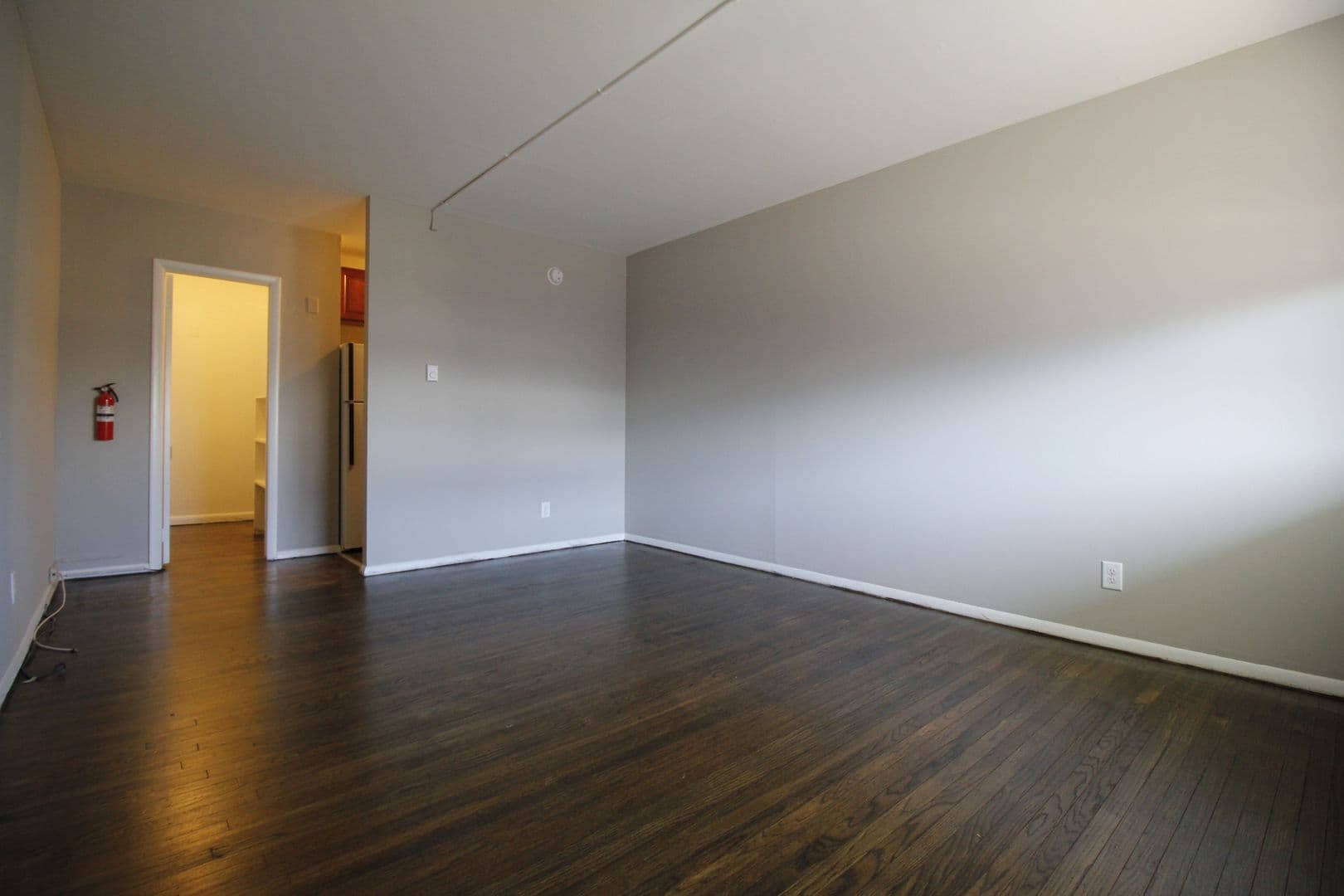 Oaklyn Apartment: 714 White Horse Pike