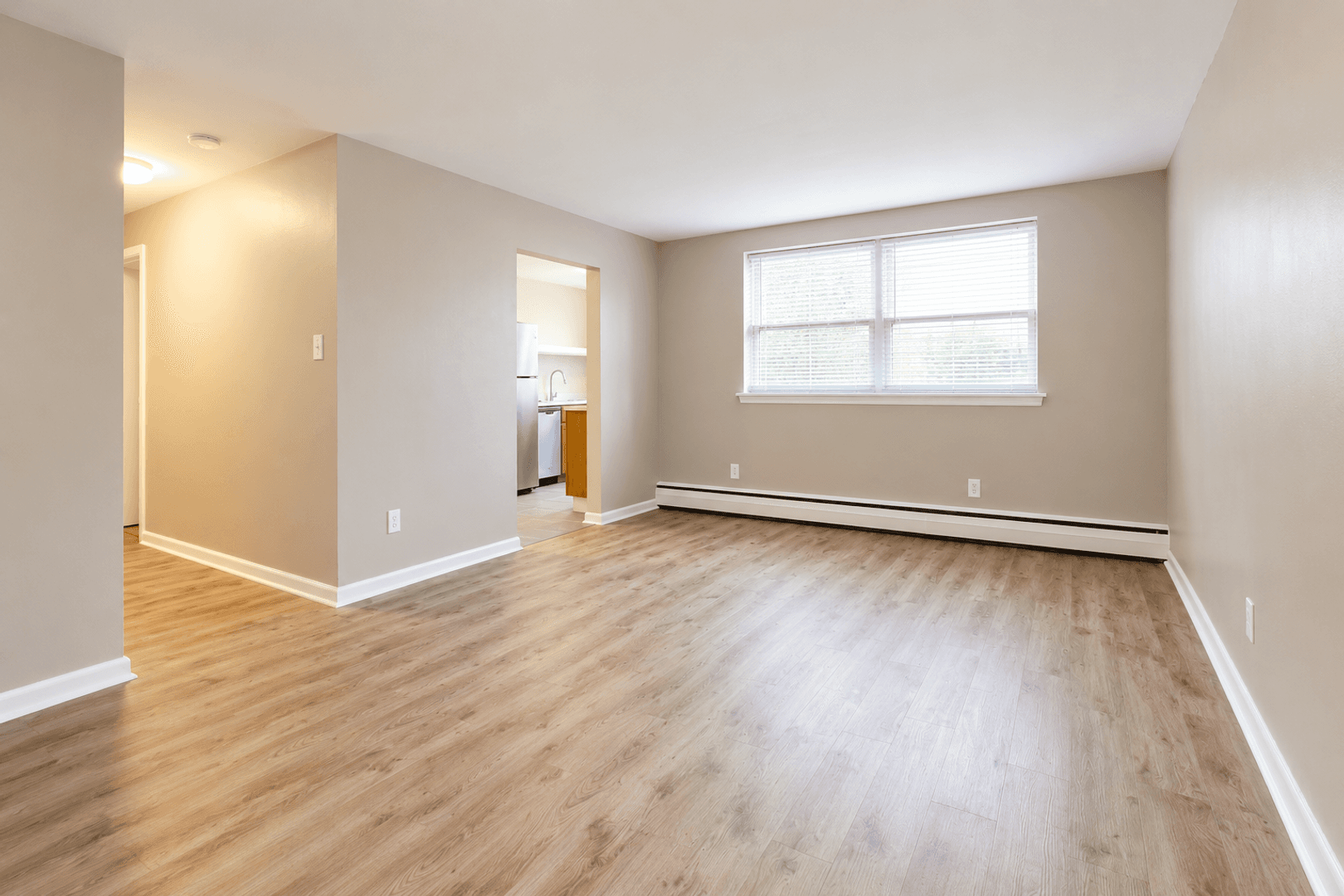 Haddon Heights Apartment: 100 White Horse Pike