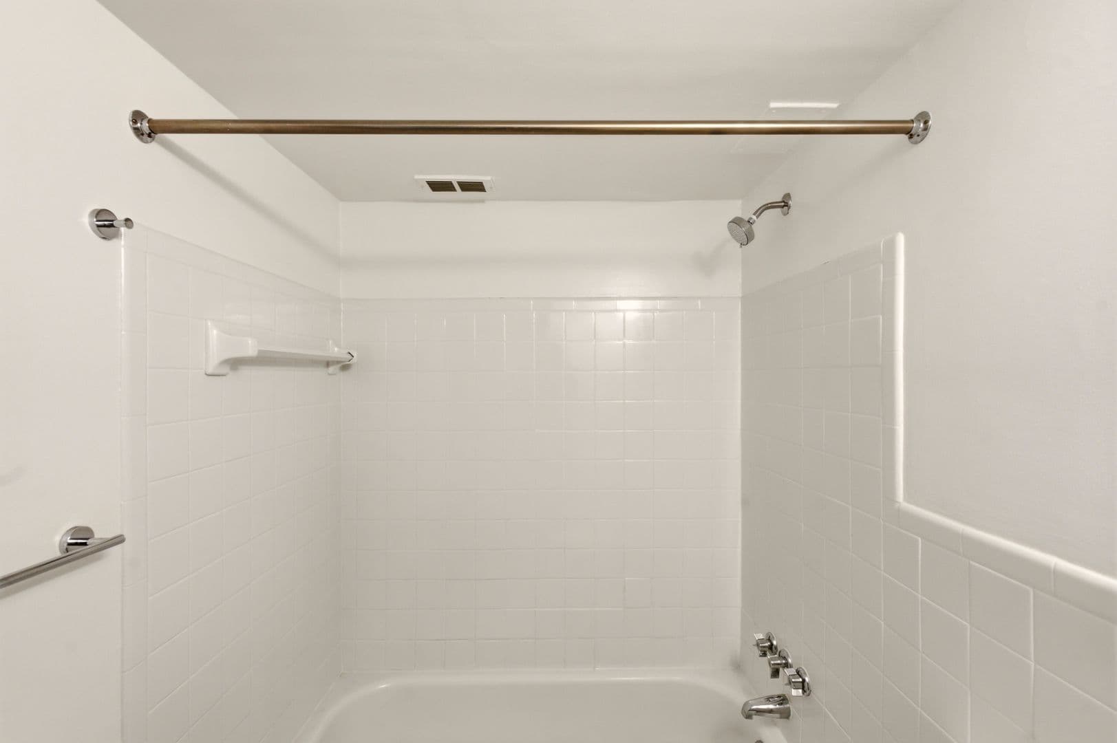 Somerdale Apartment: 309 N White Horse Pike