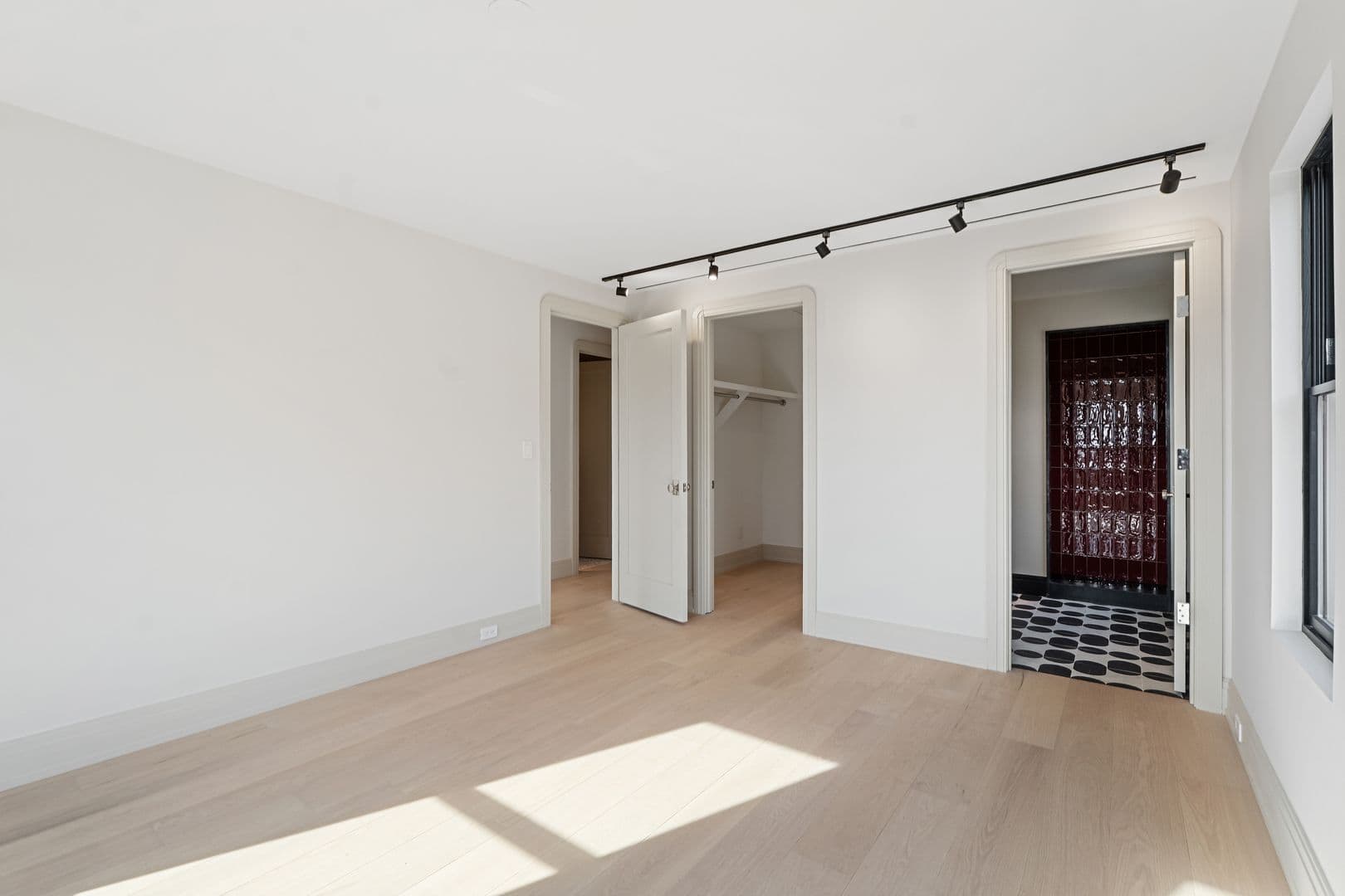 Voorhees Apartment: 501 Haddonfield Berlin Rd