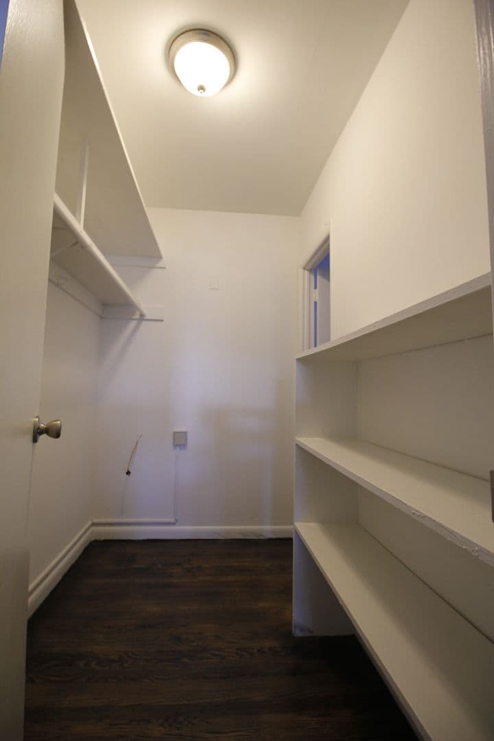 Oaklyn Apartment: 714 White Horse Pike