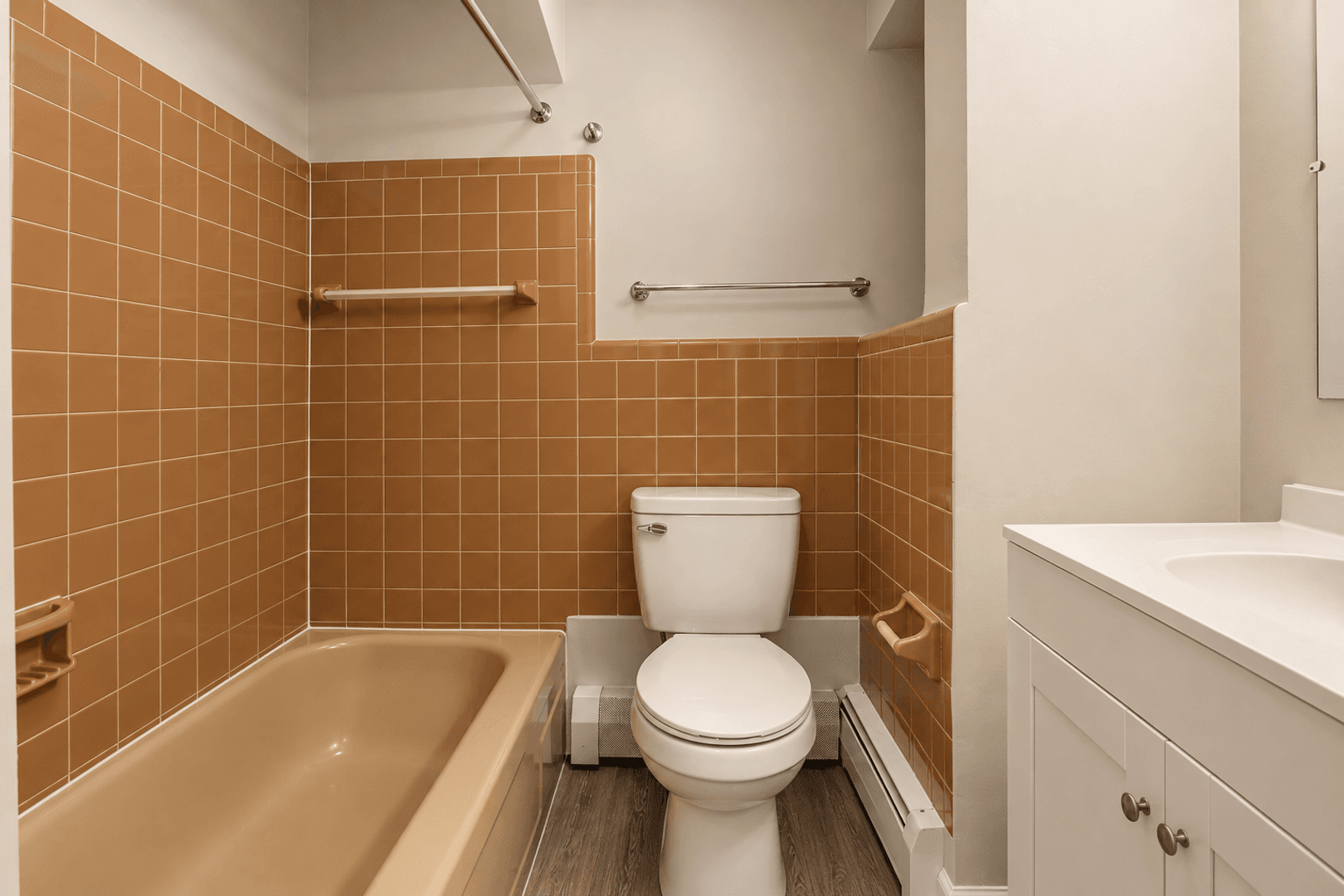 Haddon Heights Apartment: 100 White Horse Pike