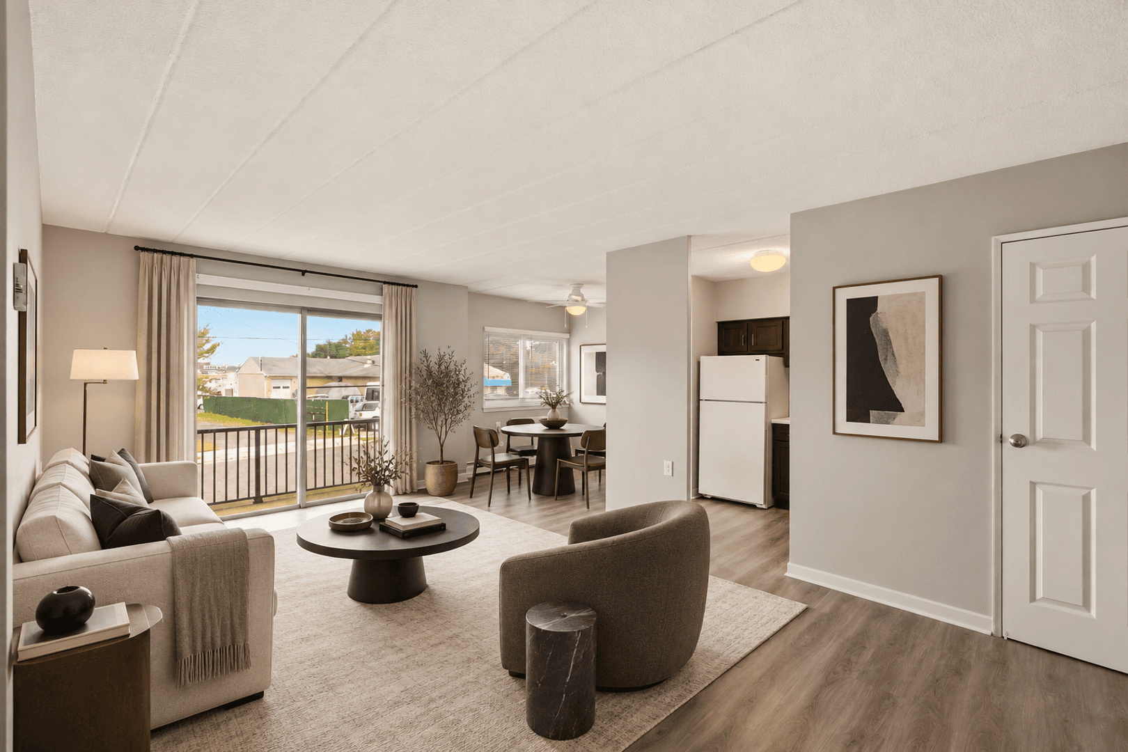 Somerdale Apartment: 309 N White Horse Pike