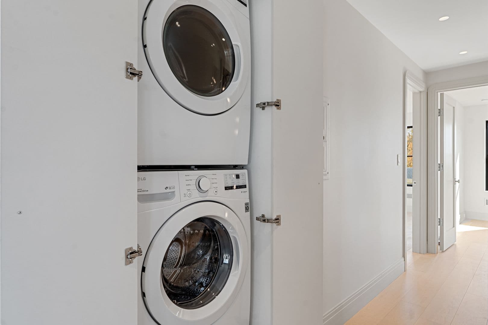Voorhees Apartment: 501 Haddonfield Berlin Rd