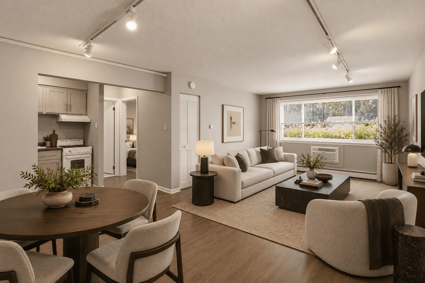 Audubon Apartment: 200 W Merchant St