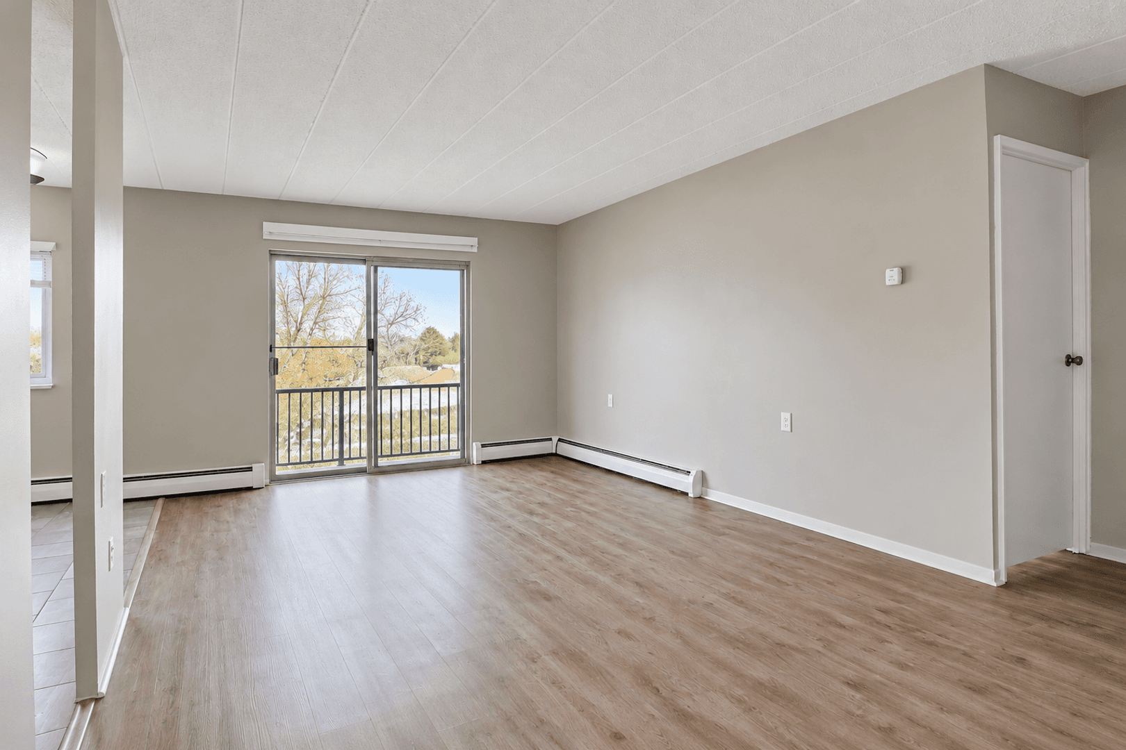 Somerdale Apartment: 309 N White Horse Pike