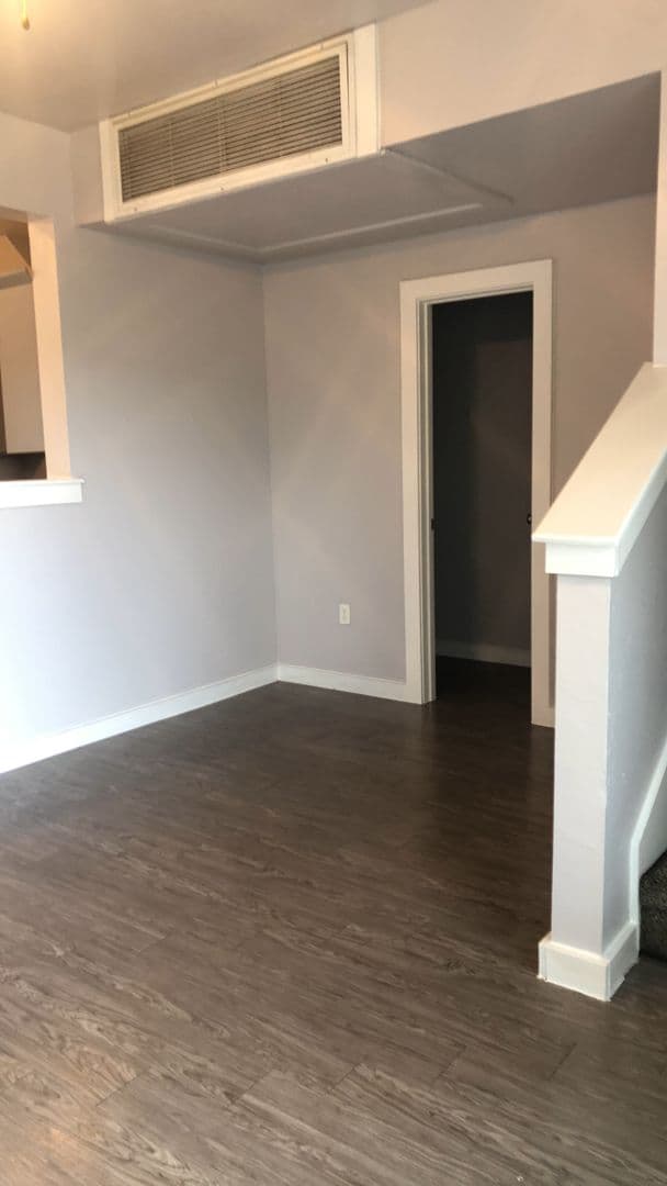 Ardmore Apartment: 40 Q St NW