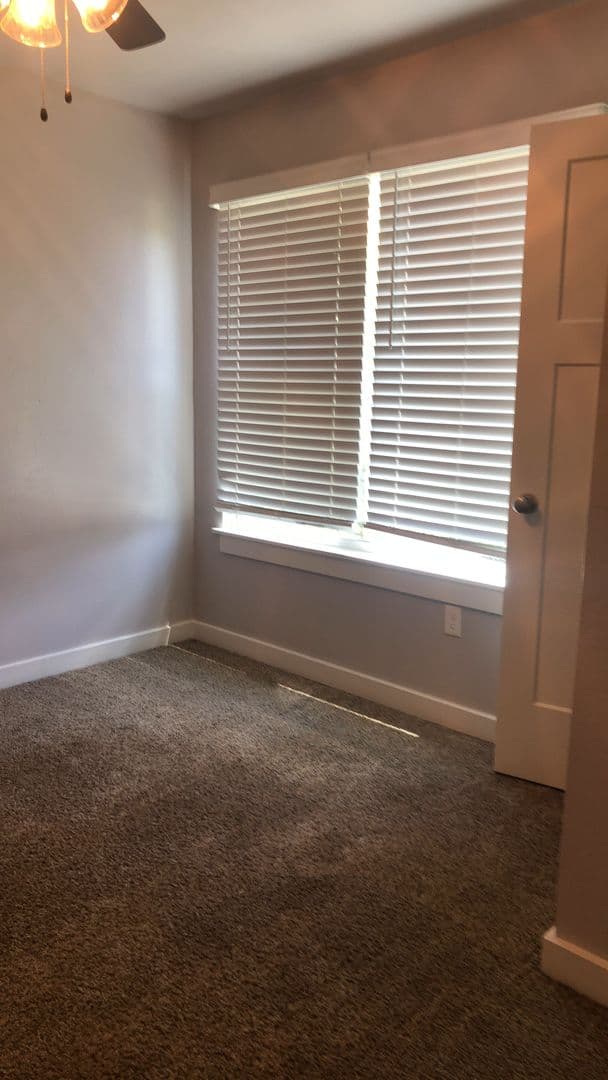 Ardmore Apartment: 40 Q St NW