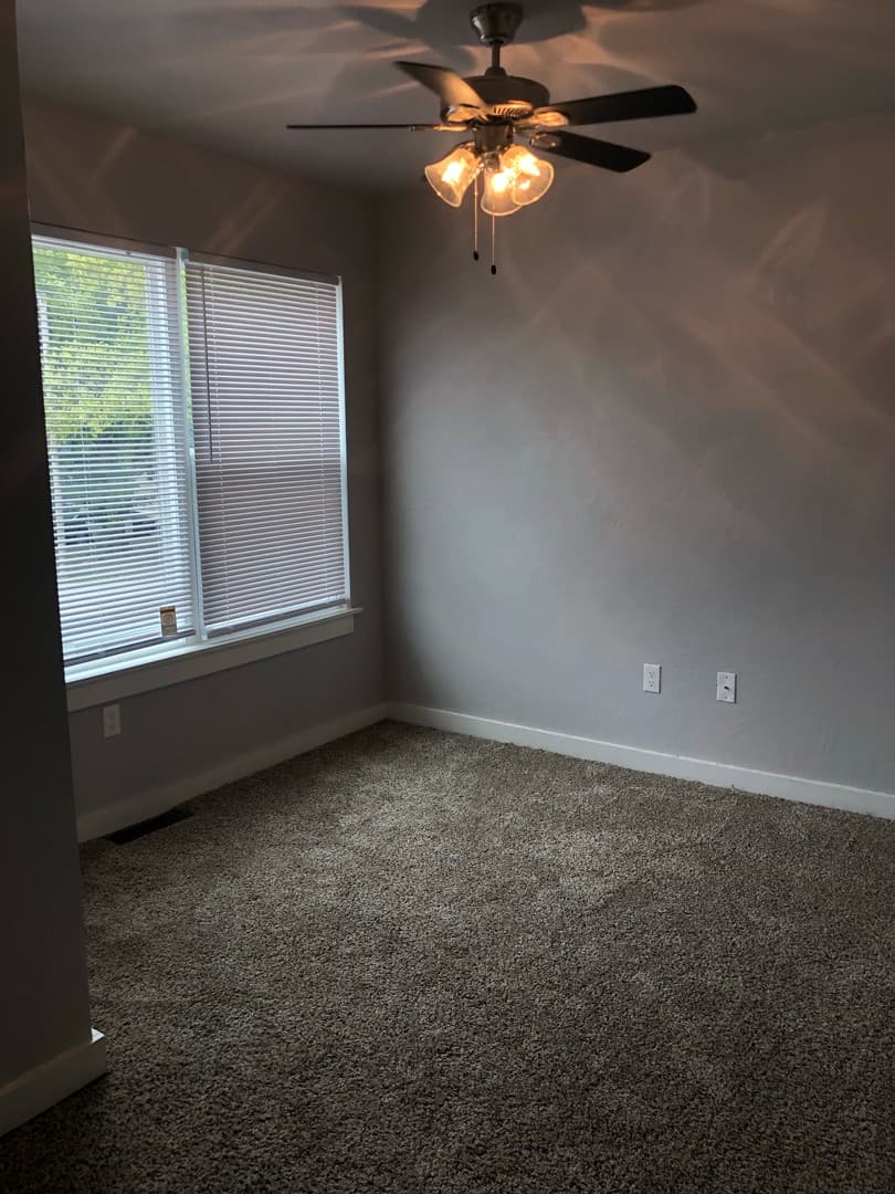 Ardmore Apartment: 40 Q St NW