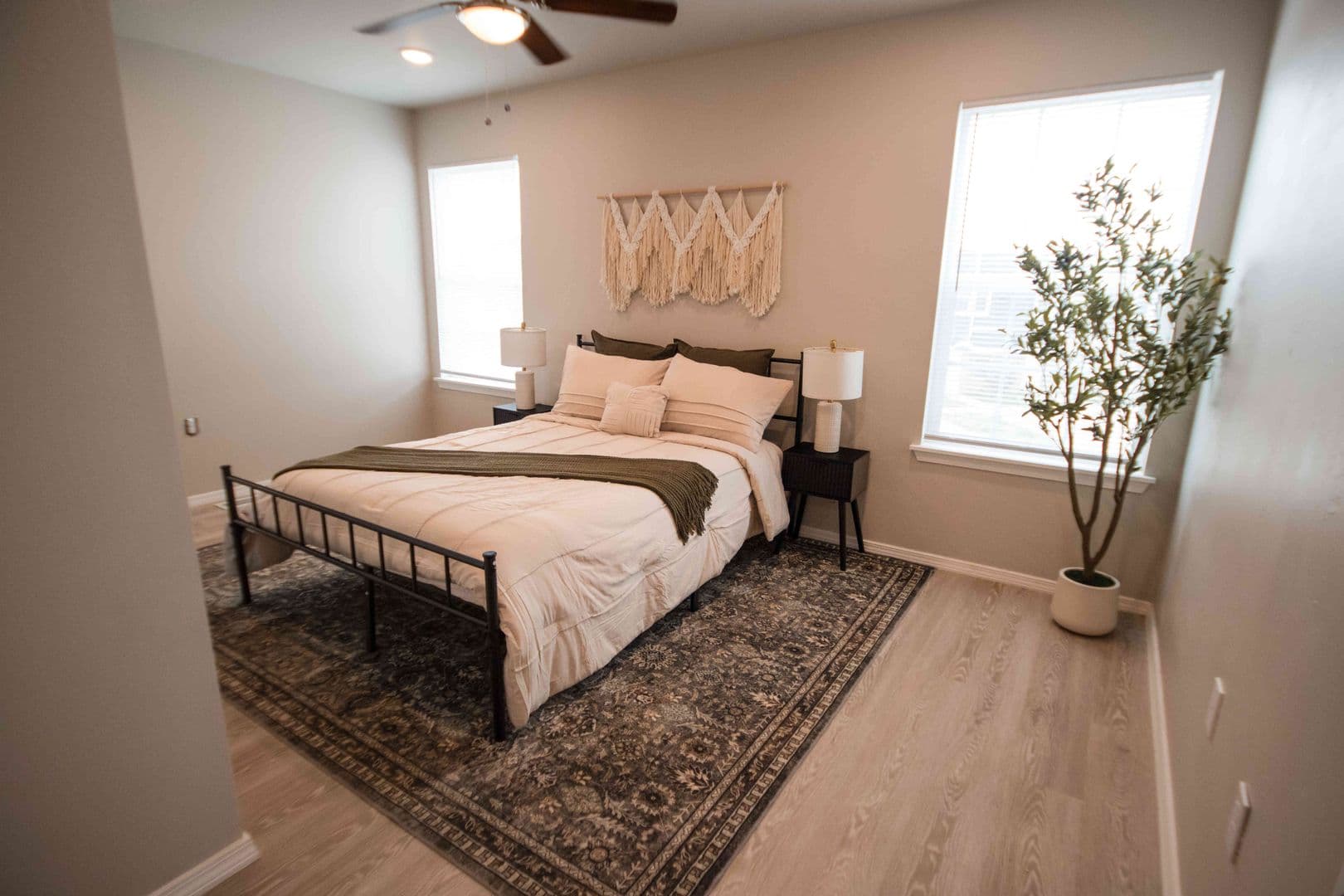 Oklahoma City Apartment: 1515 S MacArthur Blvd