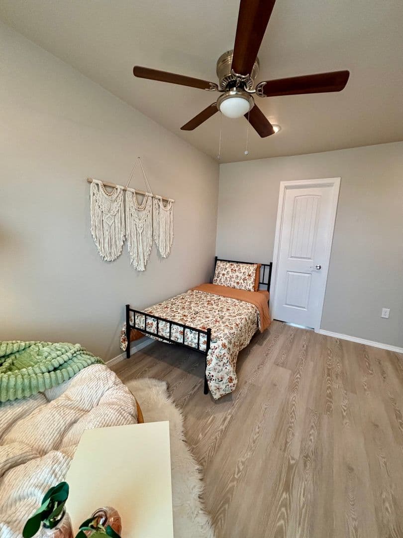 Oklahoma City Apartment: 1515 S MacArthur Blvd