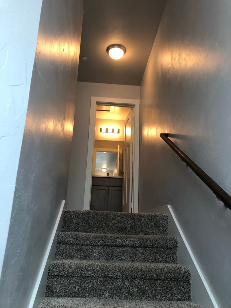 Ardmore Apartment: 40 Q St NW