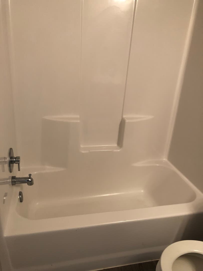 Ardmore Apartment: 40 Q St NW