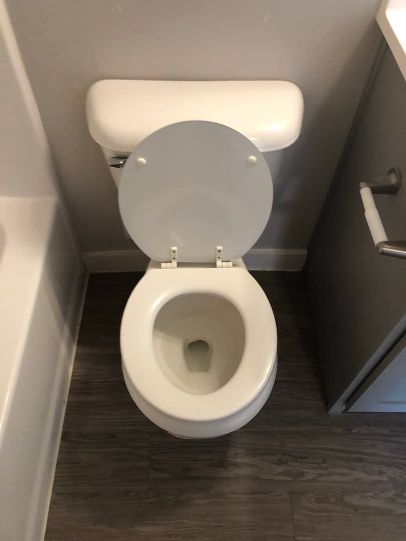 Ardmore Apartment: 40 Q St NW