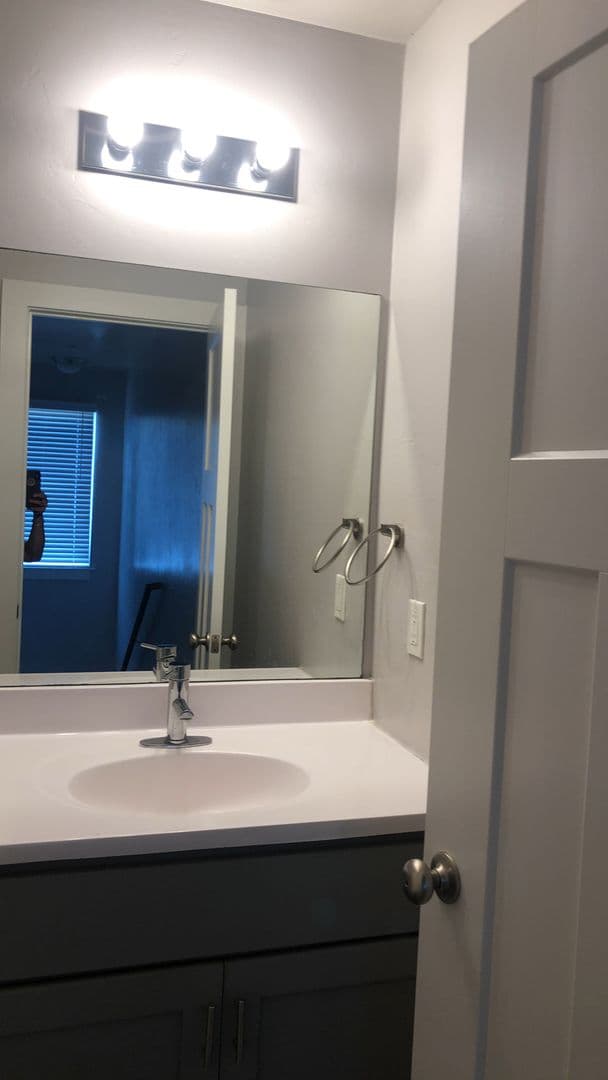 Ardmore Apartment: 40 Q St NW