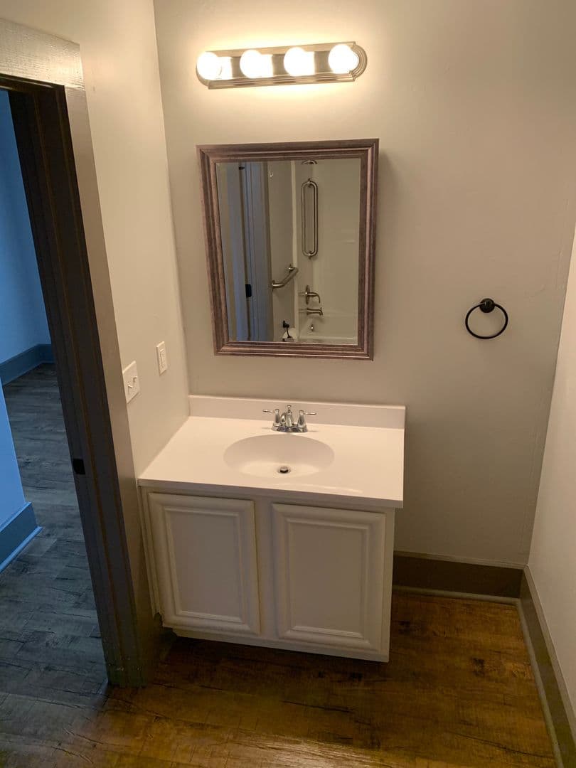 Madill Apartment: 15052 Fern Drive #101