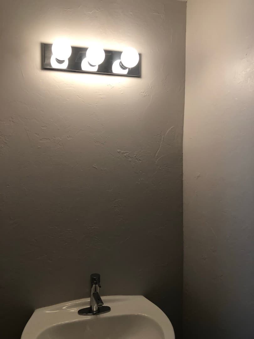 Ardmore Apartment: 40 Q St NW