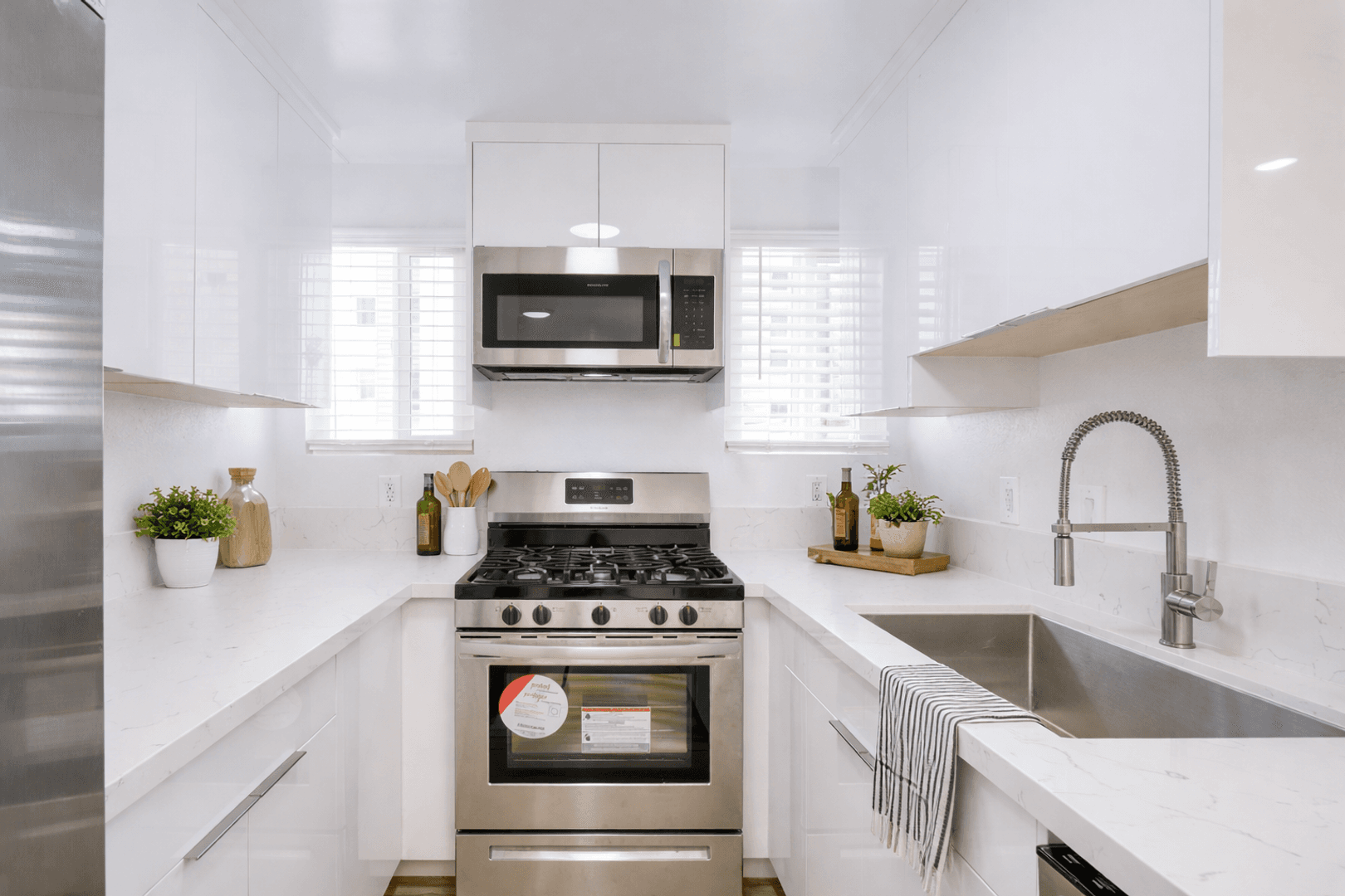 Los Angeles Apartment: 3120 W. Temple Street