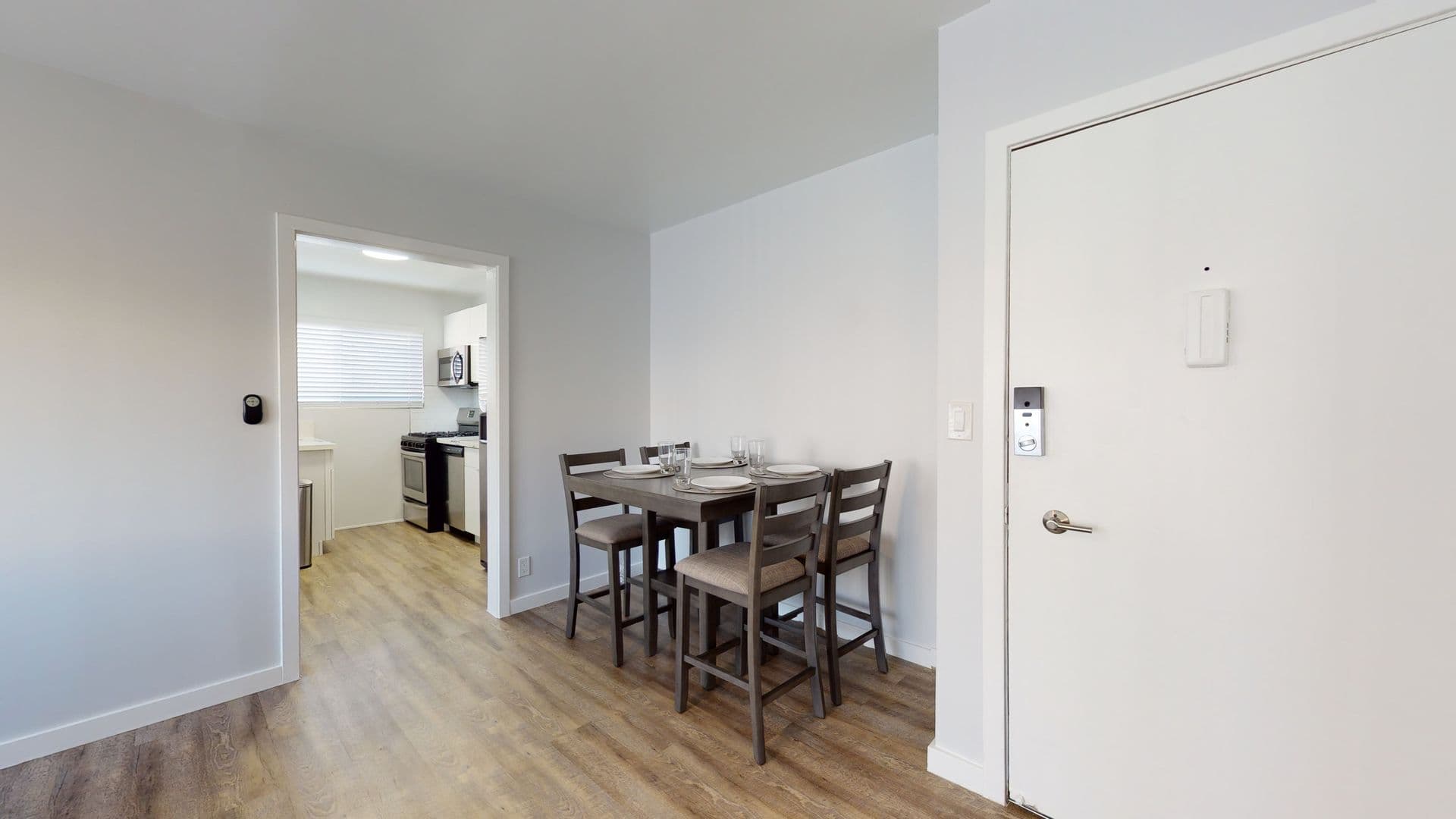 Los Angeles Apartment: 1641 N. Poinsettia Place
