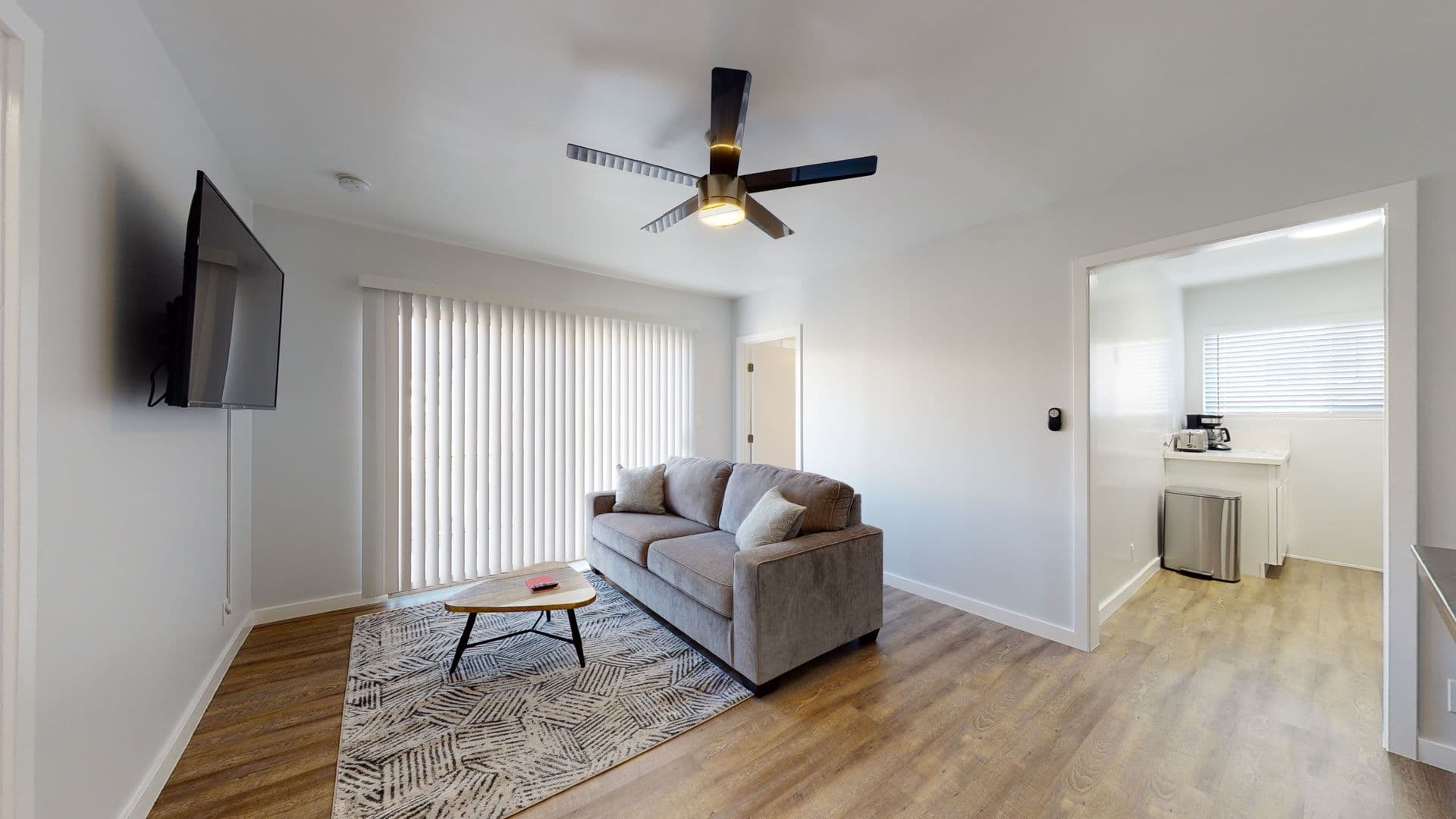 Los Angeles Apartment: 1641 N. Poinsettia Place