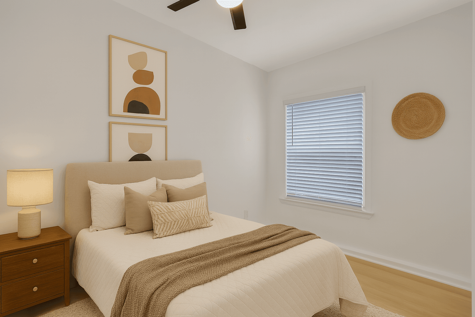 Los Angeles Apartment: 401 S. Kenmore Avenue