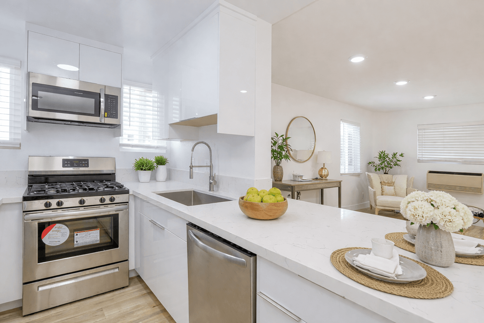 Los Angeles Apartment: 3120 W. Temple Street