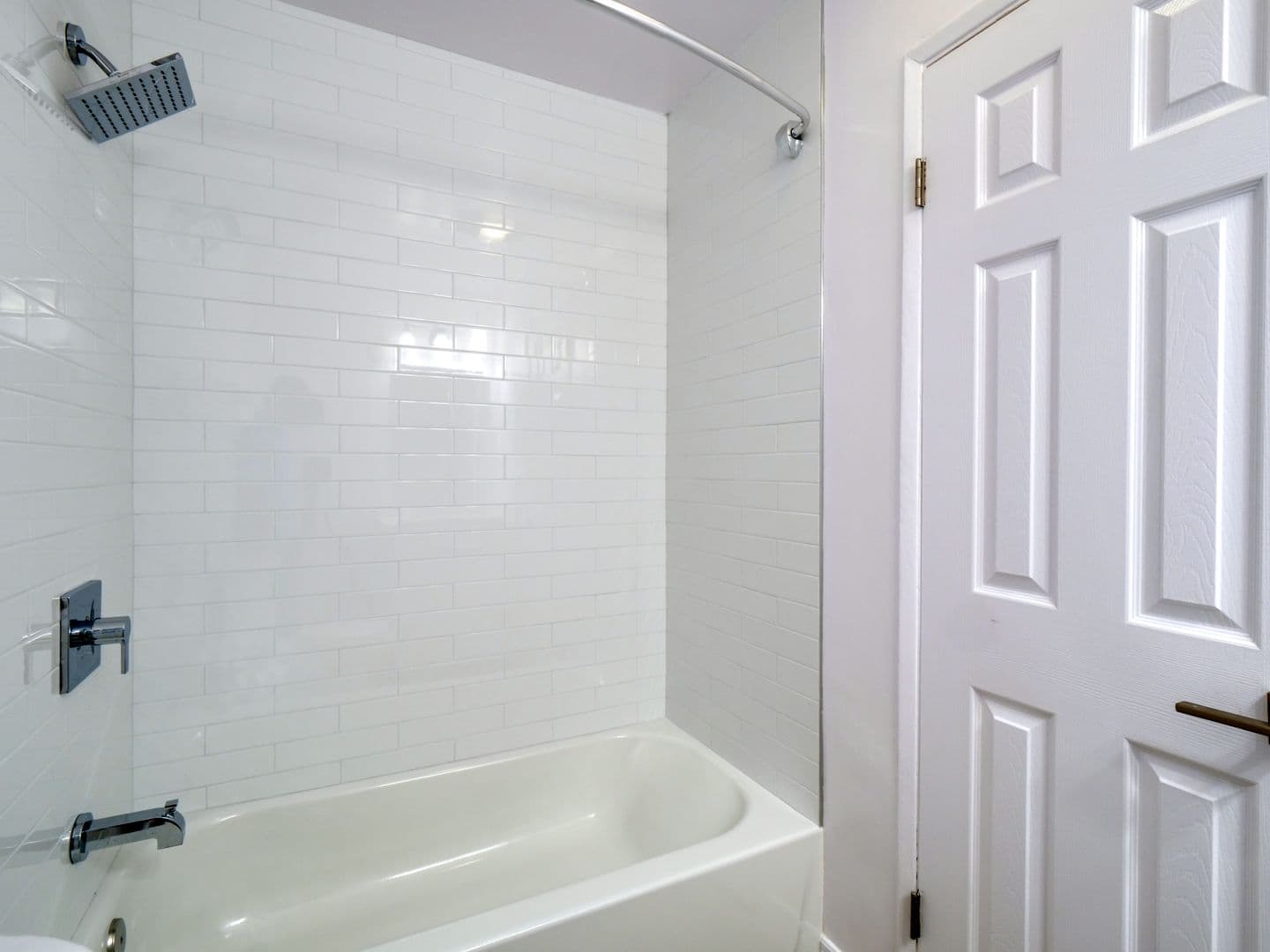 West Hollywood Apartment: 526 N. Orlando Avenue