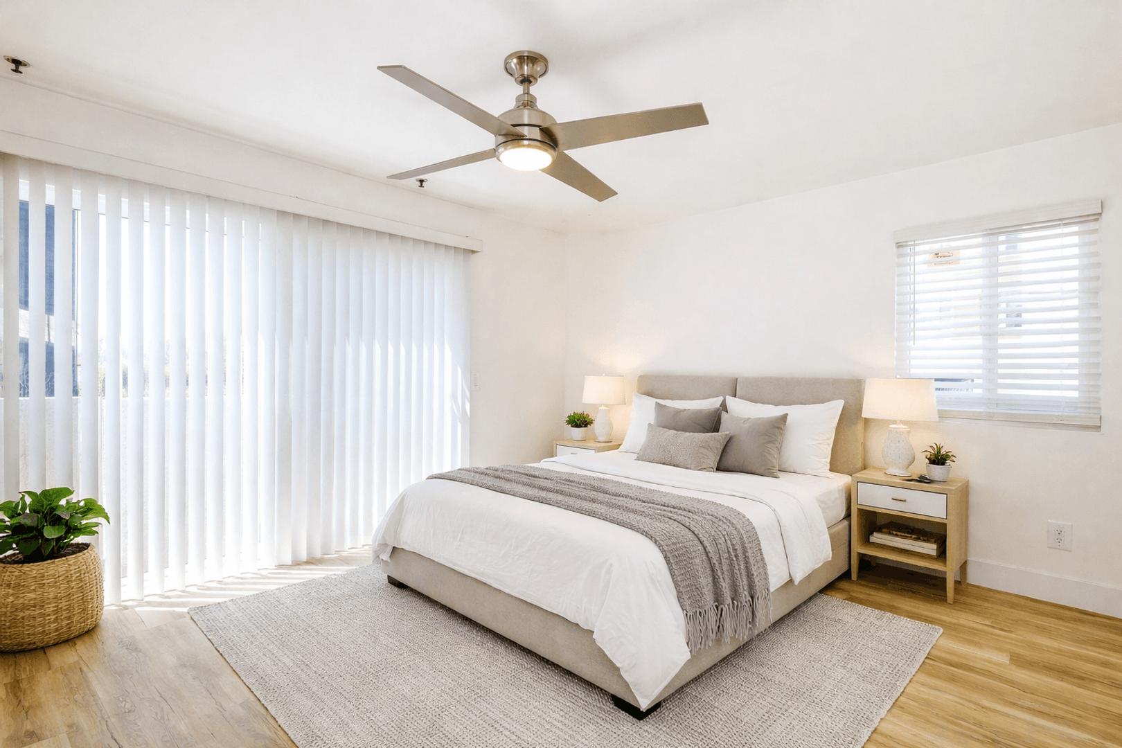 Los Angeles Apartment: 3120 W. Temple Street