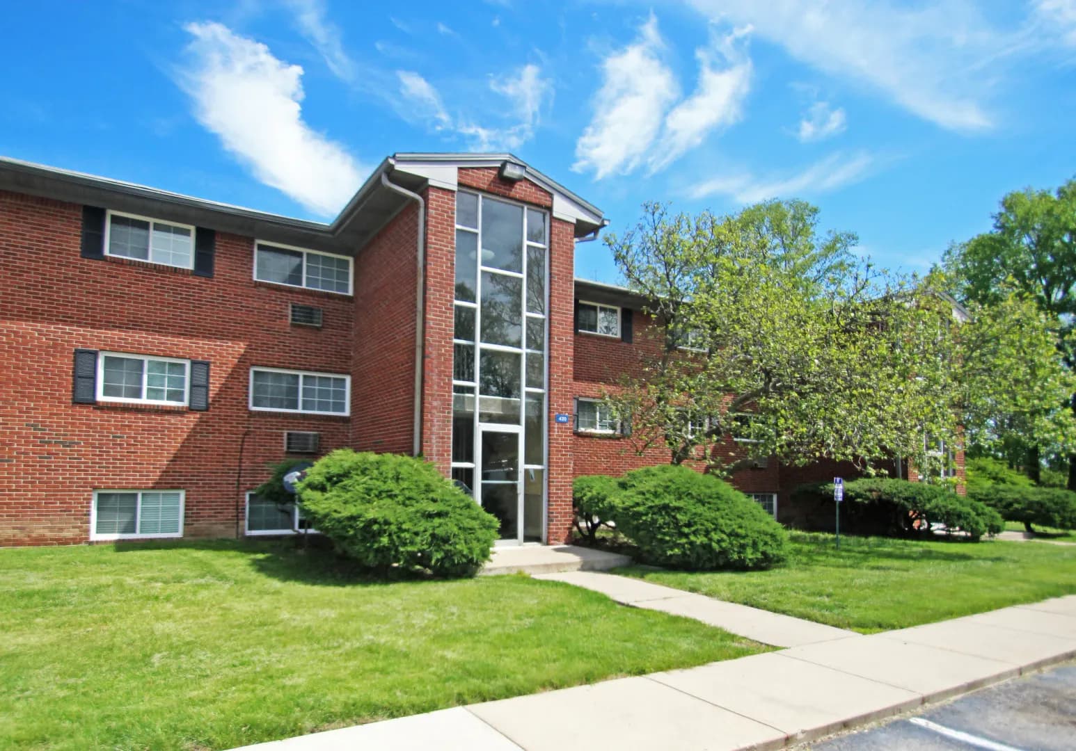 Indianapolis Apartment: 360 Sandra Lane