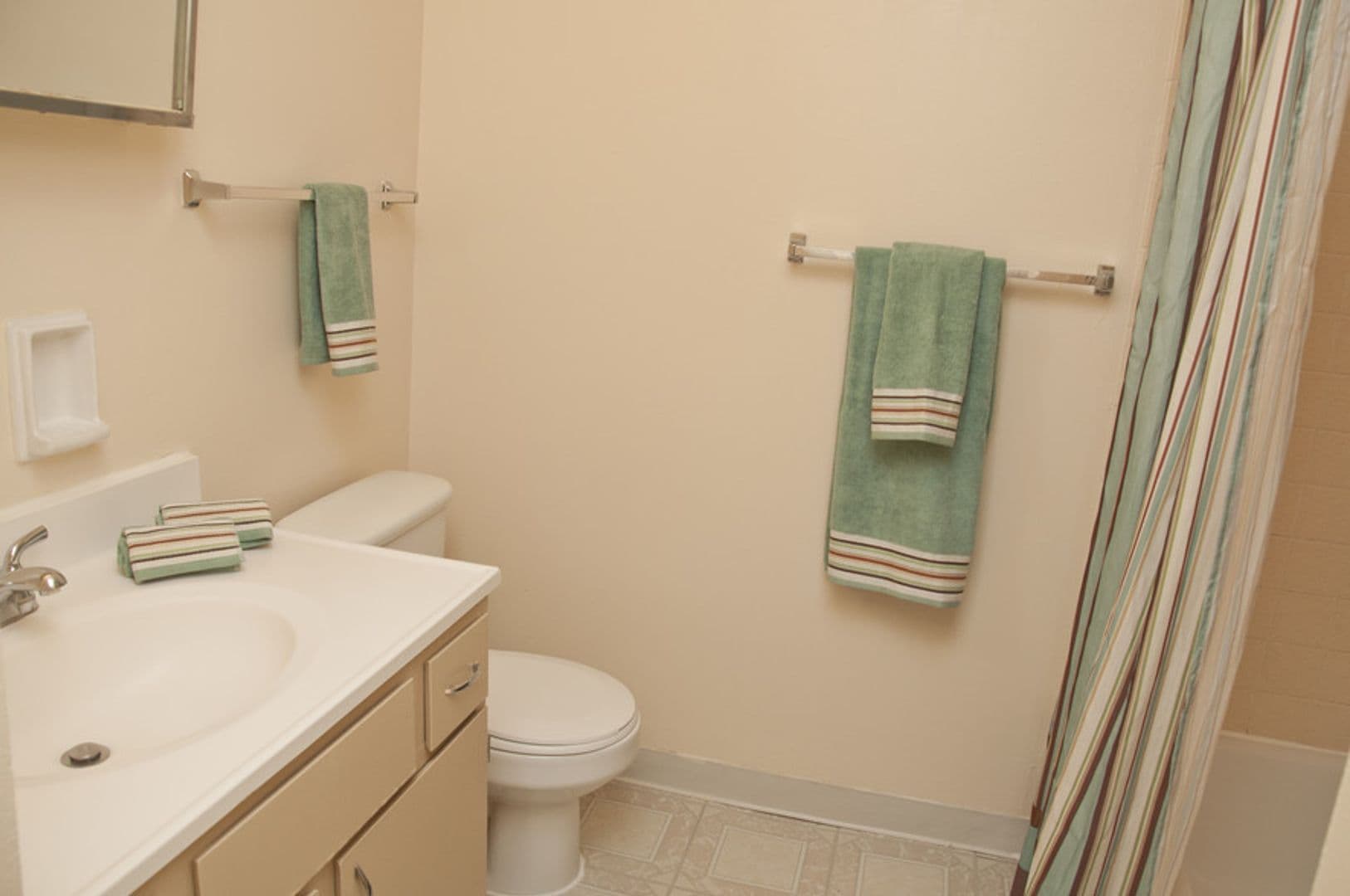 Indianapolis Apartment: 7936 Timber Ridge Dr.