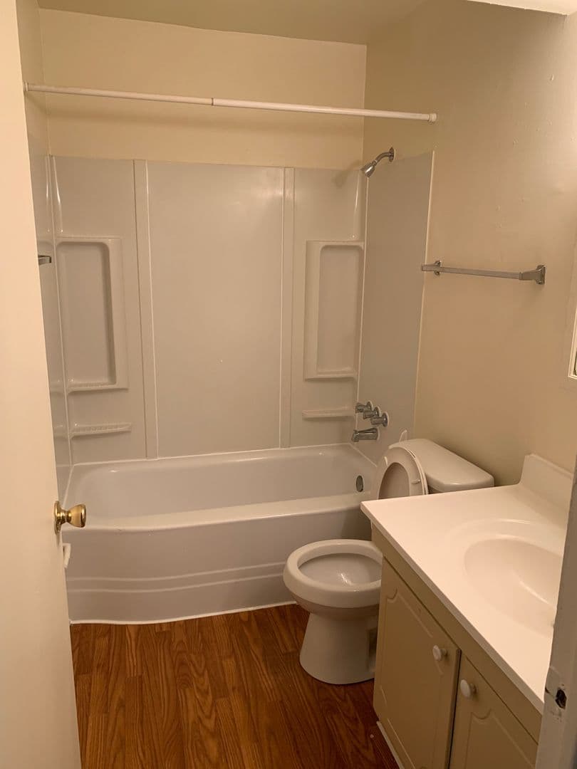 Indianapolis Apartment: 5220 Luzzane Lane