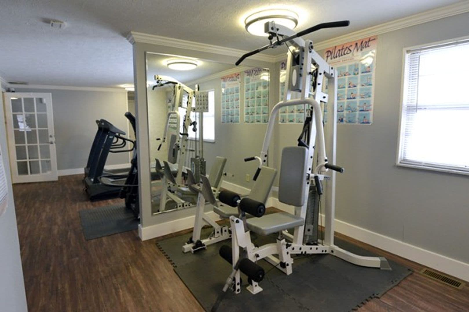 Indianapolis Apartment: 5220 Luzzane Lane