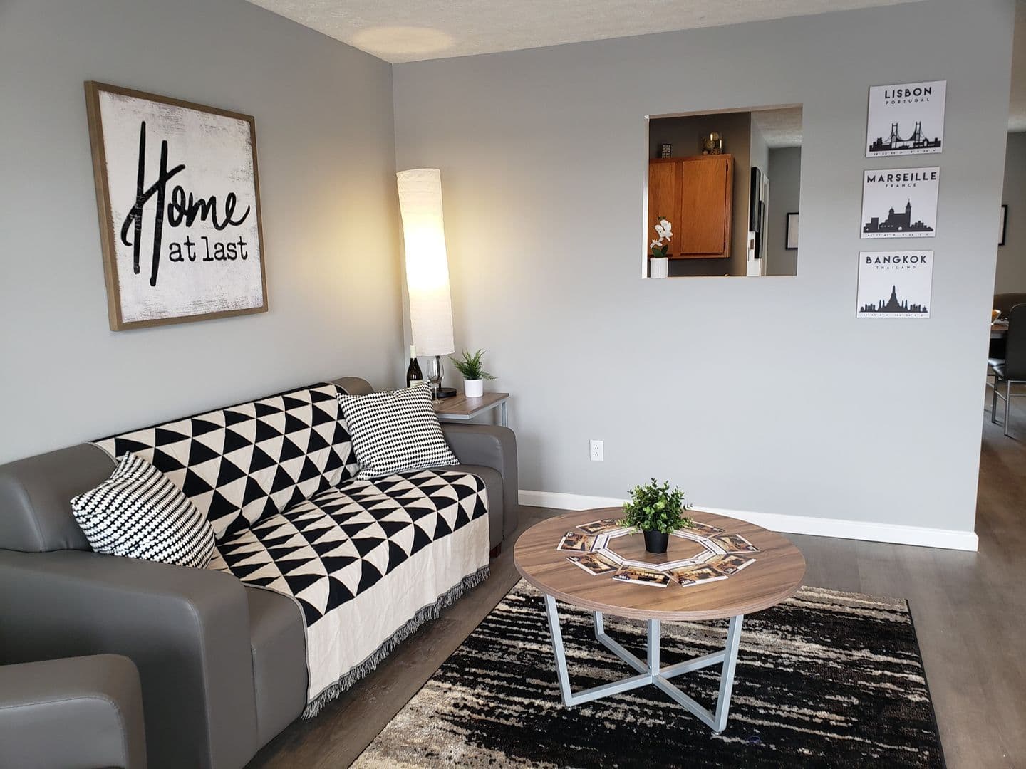 Terre Haute Apartment: 1095 Spruce St.