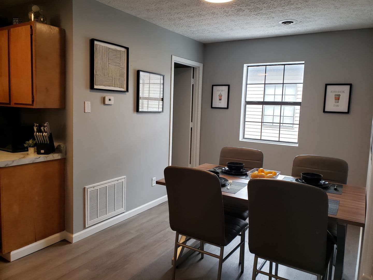 Terre Haute Apartment: 1095 Spruce St.