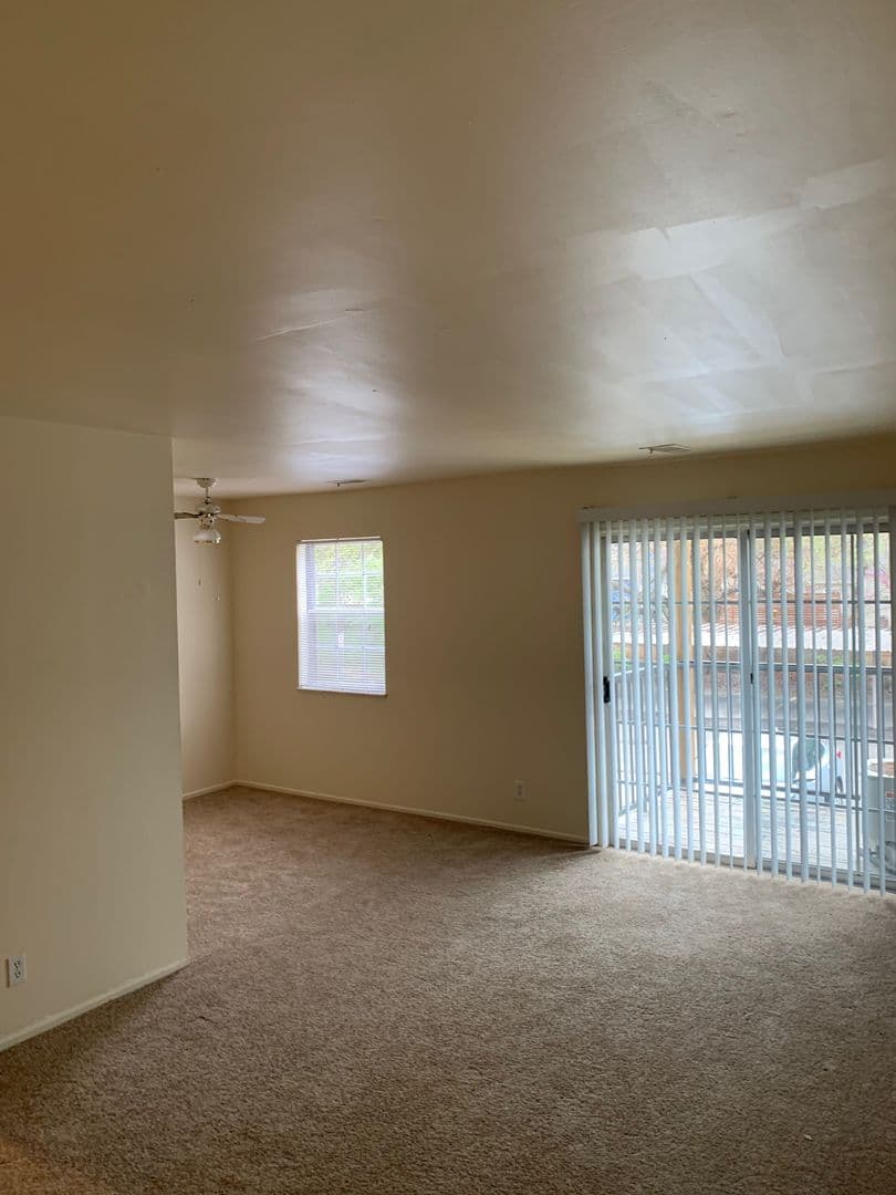 Indianapolis Apartment: 5220 Luzzane Lane