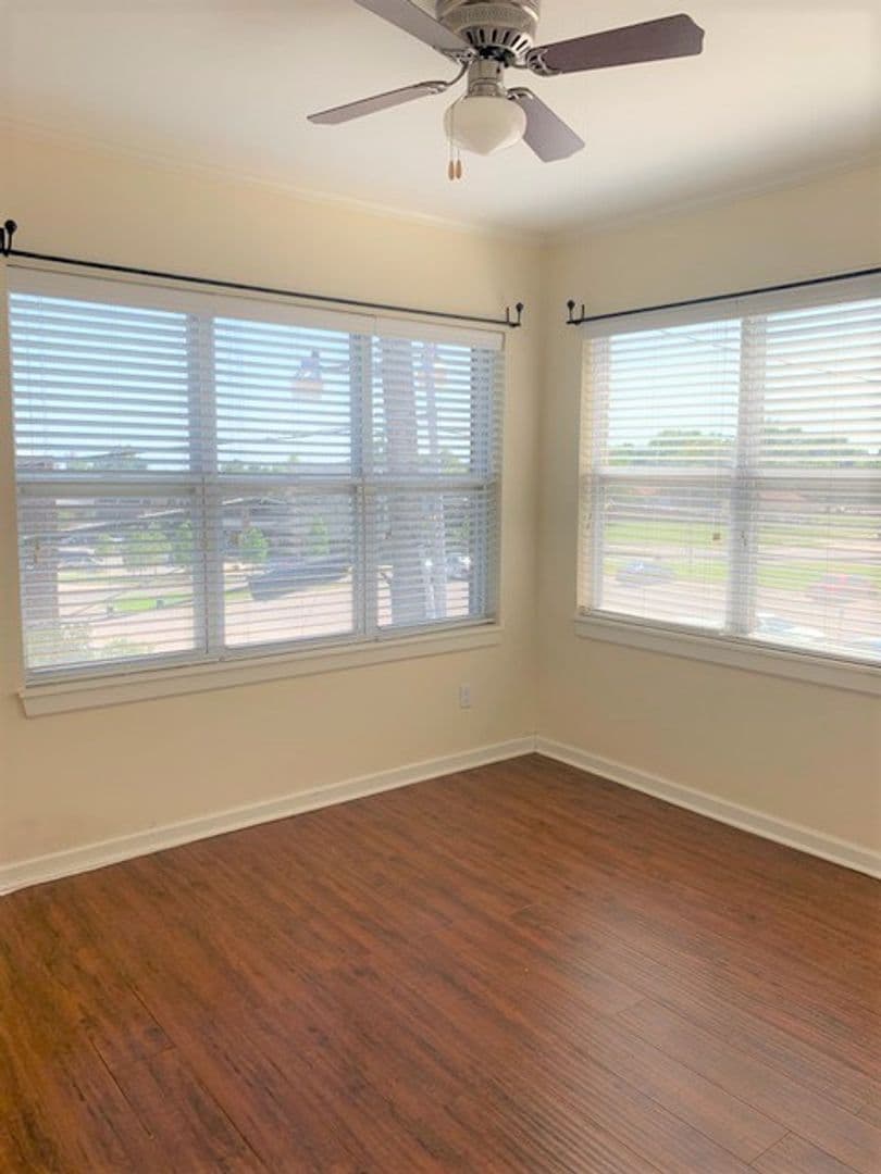 Oklahoma City Apartment: 910 NW 13th St.