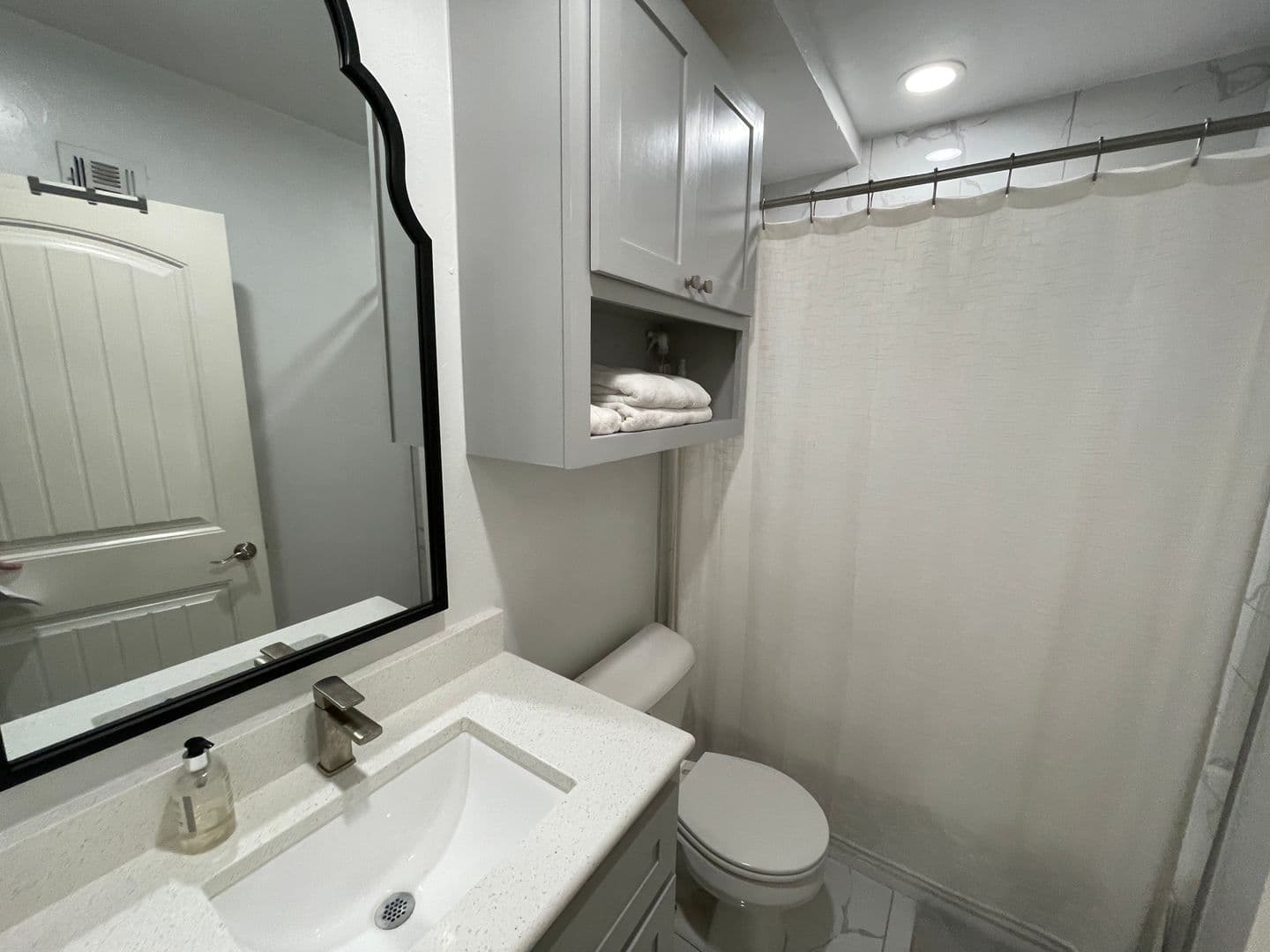 Oklahoma City Apartment: 900 NW 13th St.