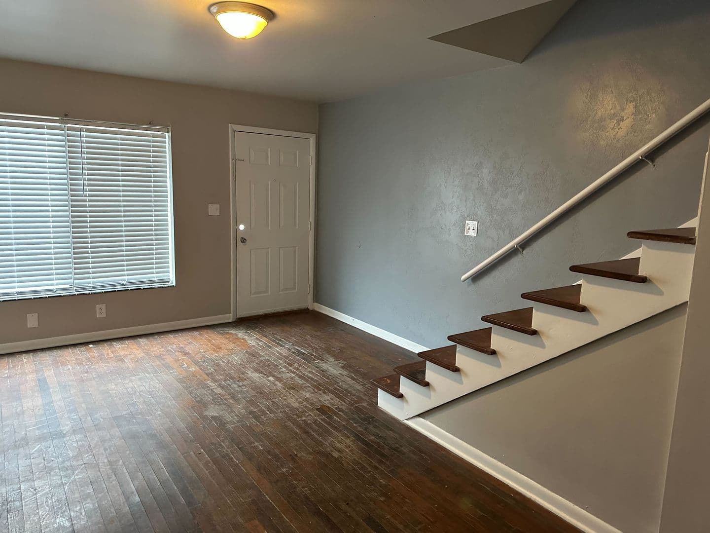 Oklahoma City Apartment: 1100 NW 27th St.