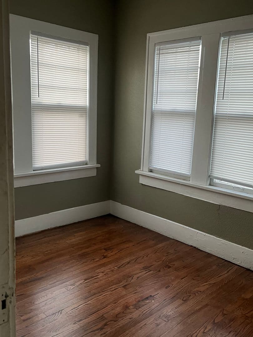 Oklahoma City Apartment: 1700 N Robinson Ave.