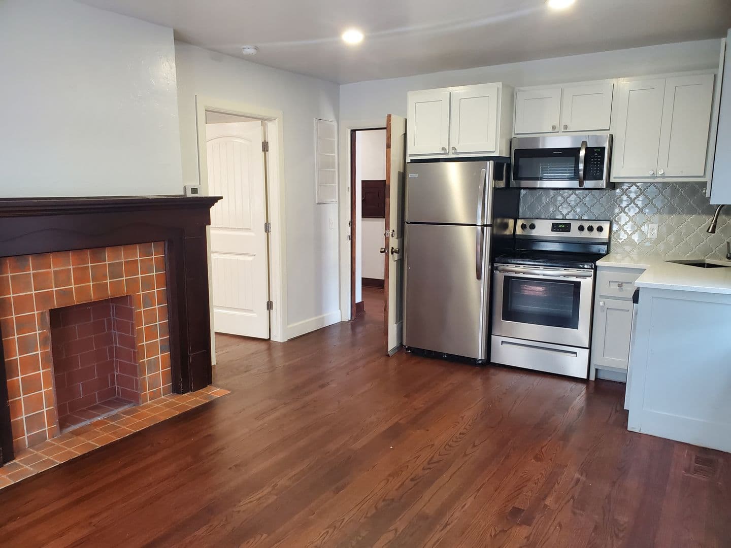 Oklahoma City Apartment: 900 NW 13th St.