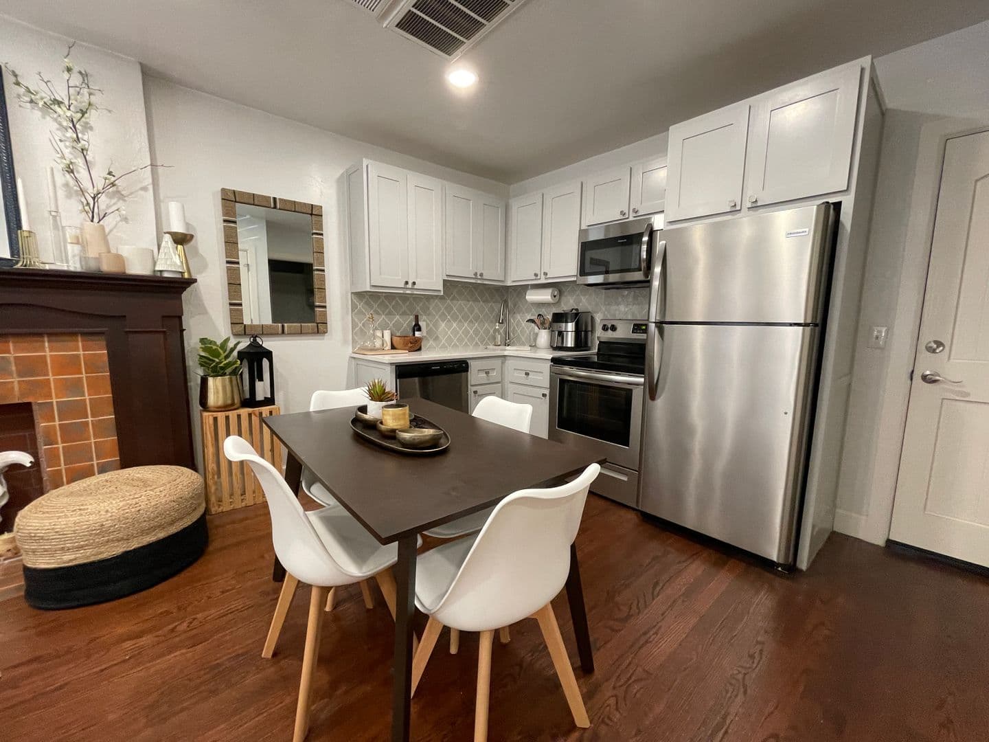 Oklahoma City Apartment: 900 NW 13th St.