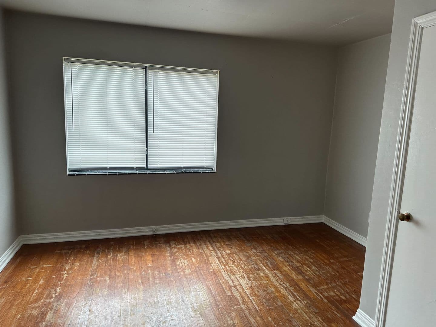 Oklahoma City Apartment: 1100 NW 27th St.