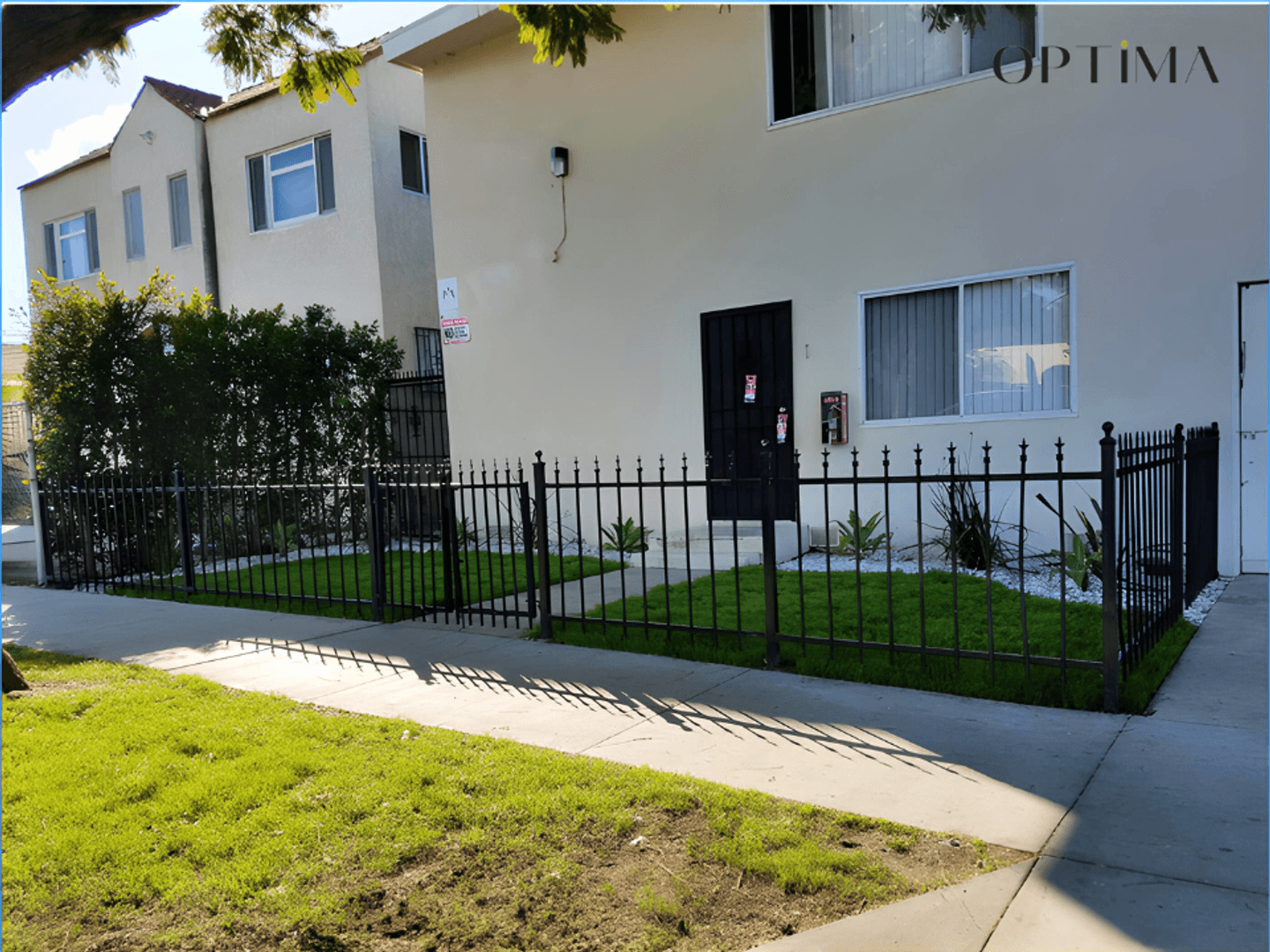 Long Beach Apartment: 1575 Chestnut Avenue