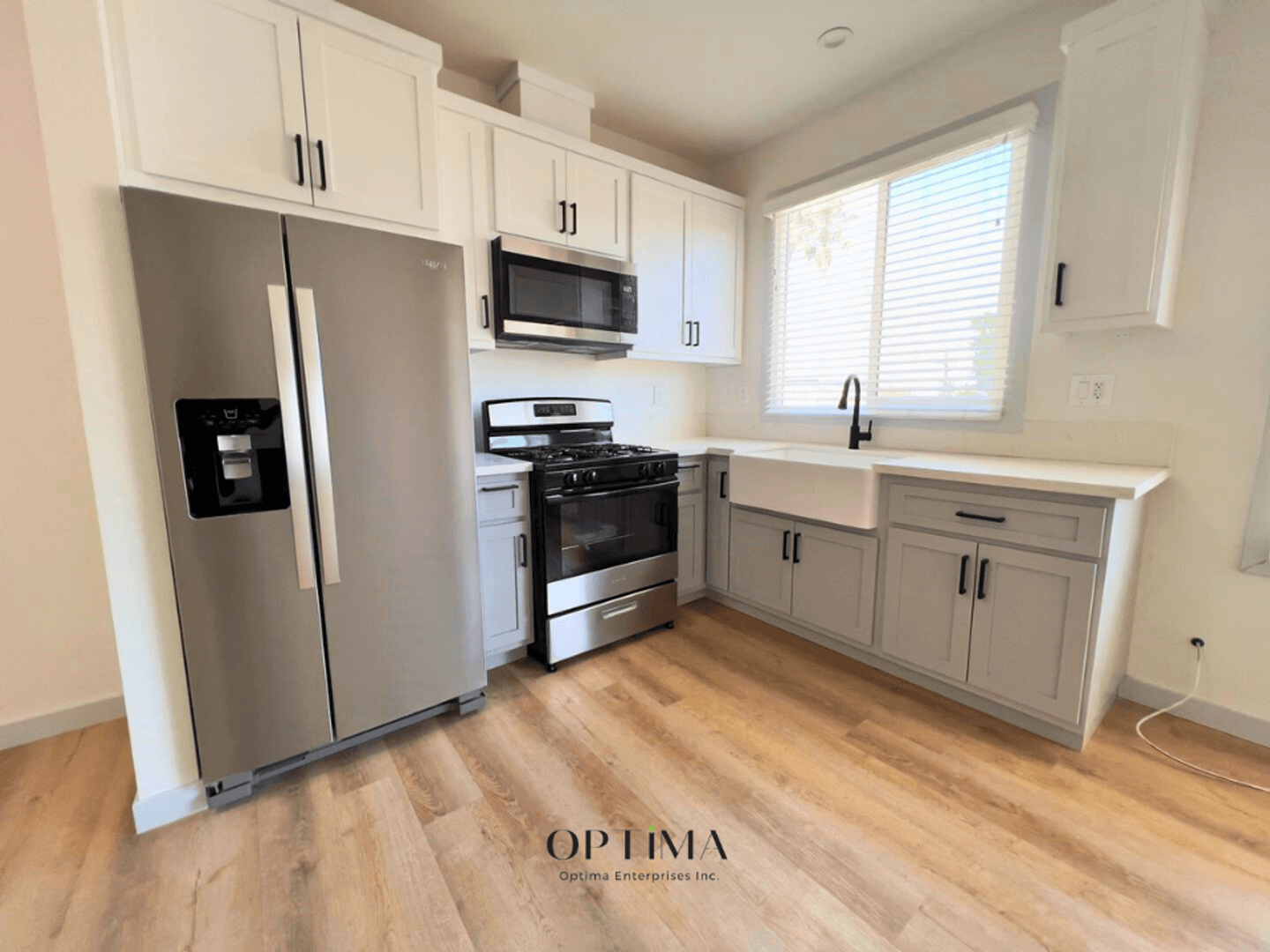 Long Beach Apartment: 1152 1st Street