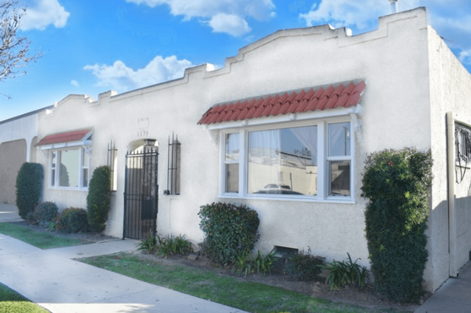 Long Beach Apartment: 1170 Cherry Ave