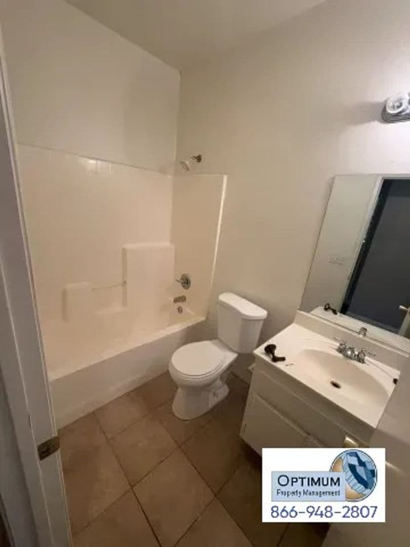 Victorville House: 12654 Meadow St.
